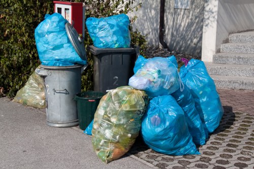 Eco-friendly recycling practices with skip hire
